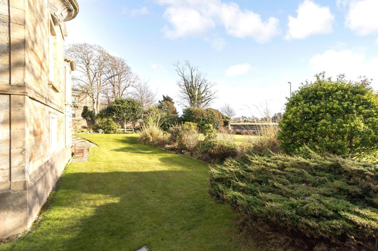 Beautiful 2 To 3 Bed Apartment With Stunning Views! Ayr Eksteriør bilde
